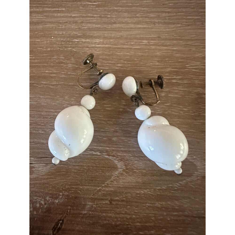 Vintage Glass Shell Screw Back Earrings